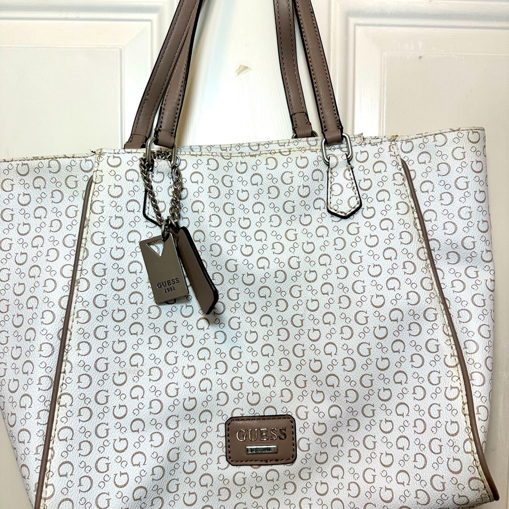 Guess purse
